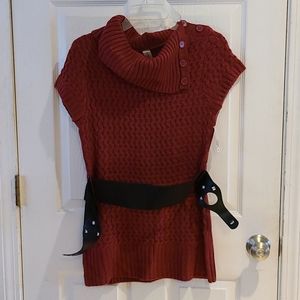 No Boundaries Maroon Sleeveless Sweater with Belt
